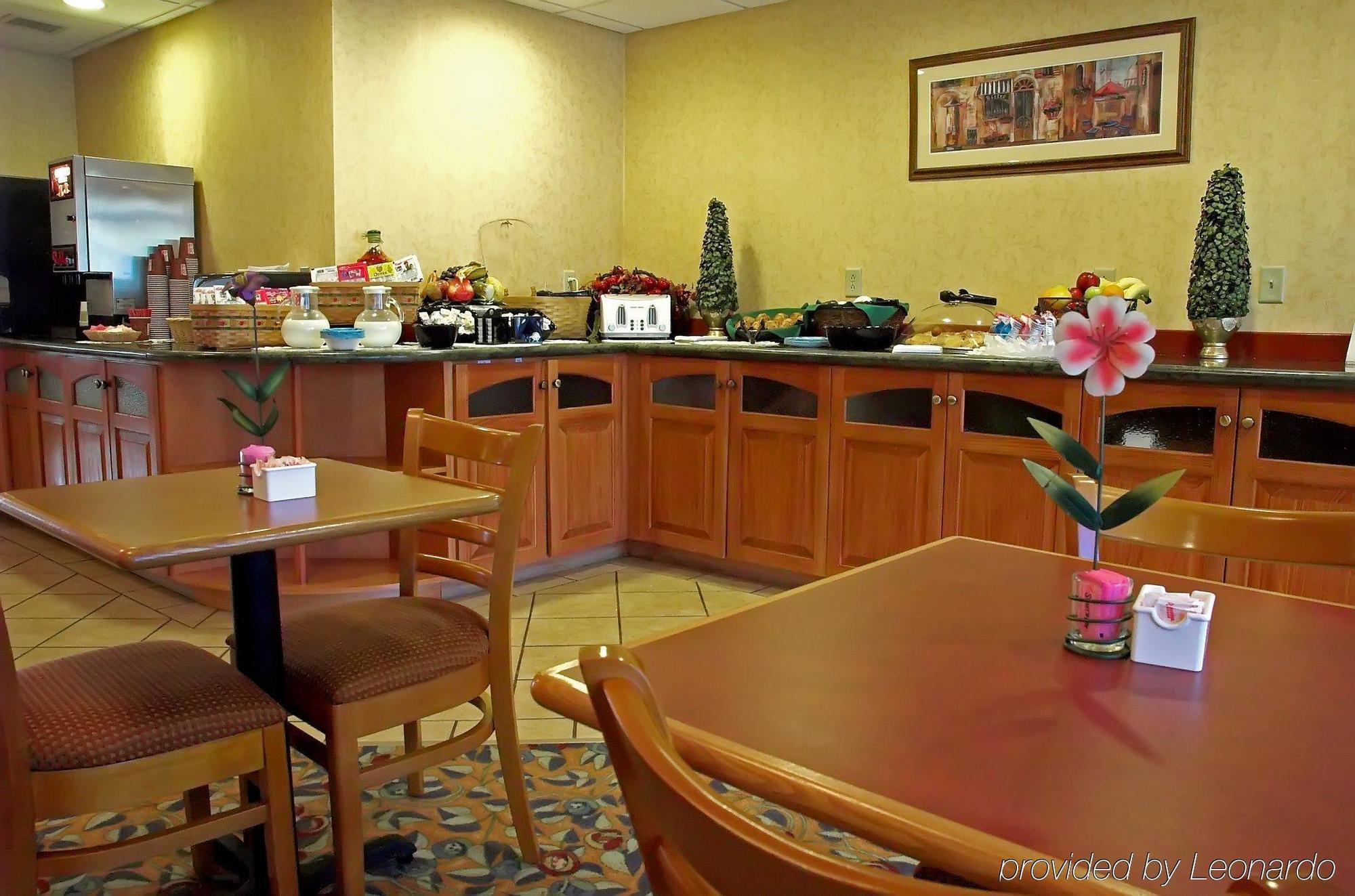 Holiday Inn Express Hotel & Suites Boston - Marlboro By Ihg Hudson Exteriör bild