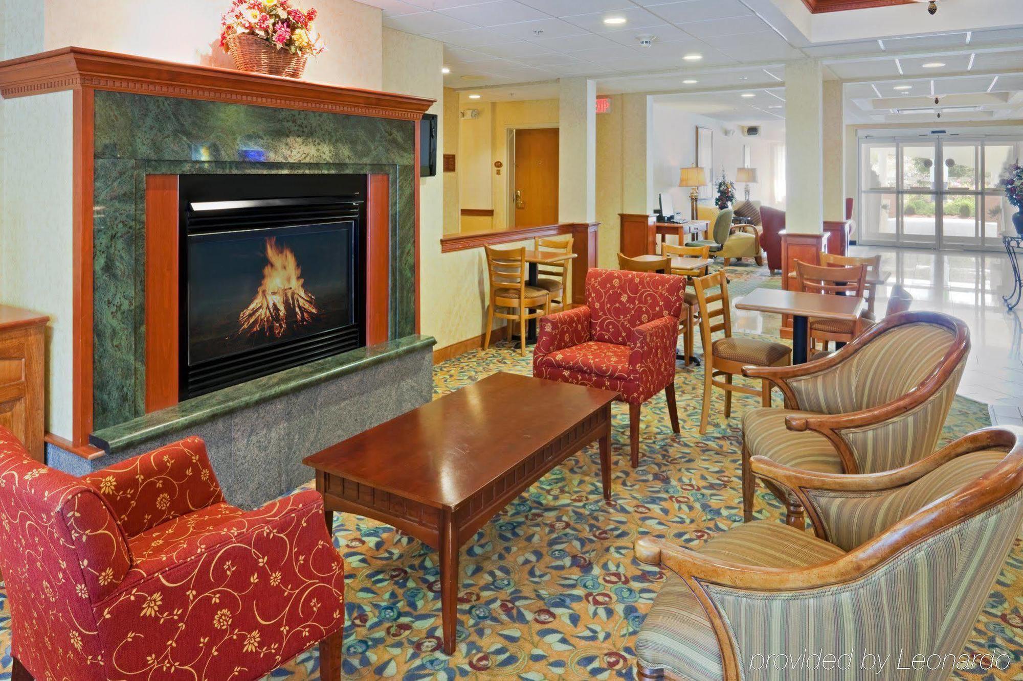 Holiday Inn Express Hotel & Suites Boston - Marlboro By Ihg Hudson Exteriör bild